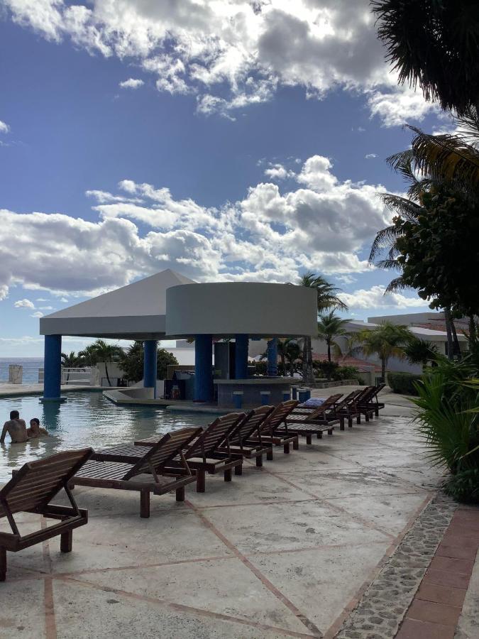 Beachaccess Hotelzone 3705 칸쿤 외부 사진